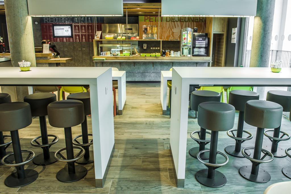 Hotel Ibis Budget Rives De Seine Bezons