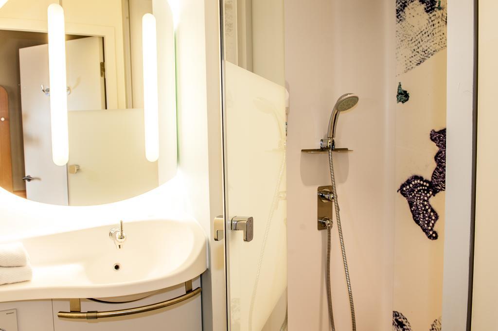 Ibis Budget Rives De Seine 2*